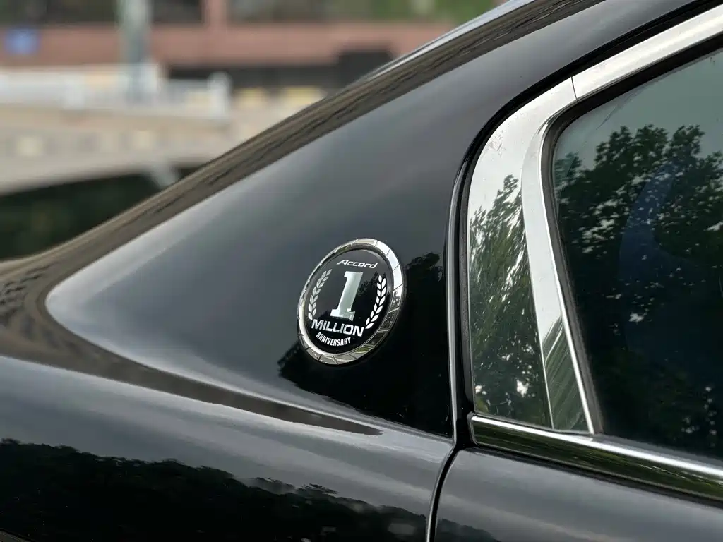Honda Accord — миниатюра 6