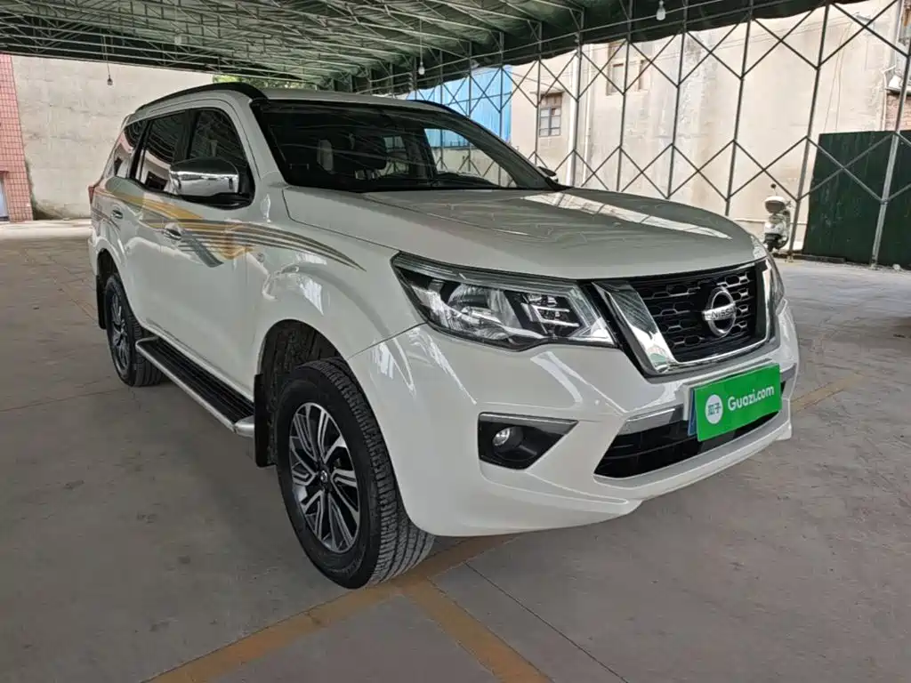 Nissan Terra — миниатюра 4