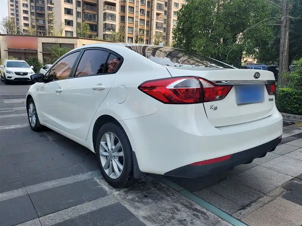 KIA K3