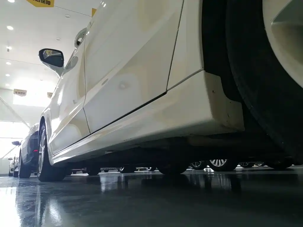 Ford Mondeo — миниатюра 22