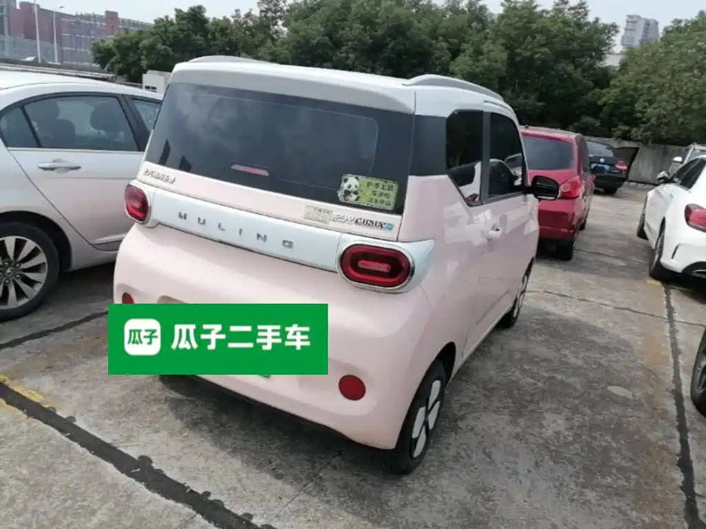 Wuling MINIEV — миниатюра 7