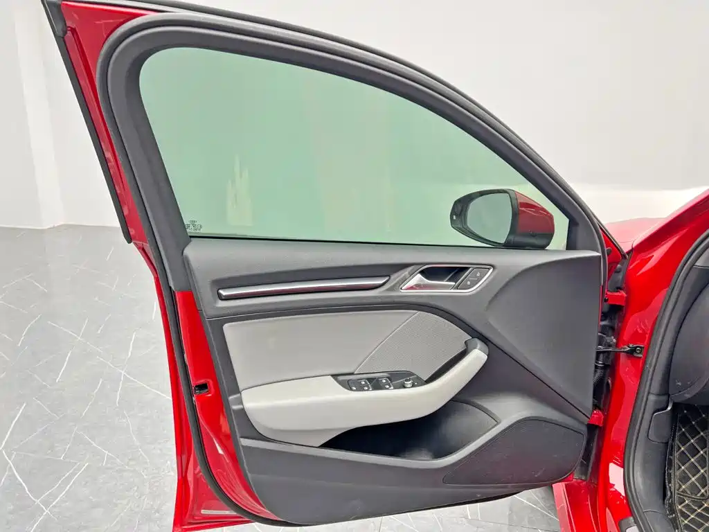 Audi A3 — миниатюра 11