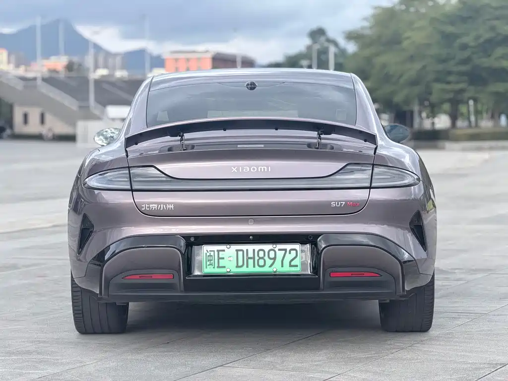 Xiaomi SU7 — миниатюра 5