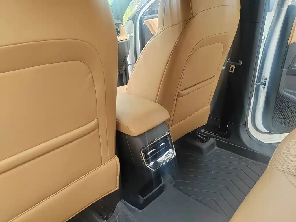 Roewe RX5 New Energy — миниатюра 18
