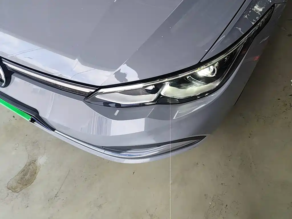 Volkswagen Golf — миниатюра 24