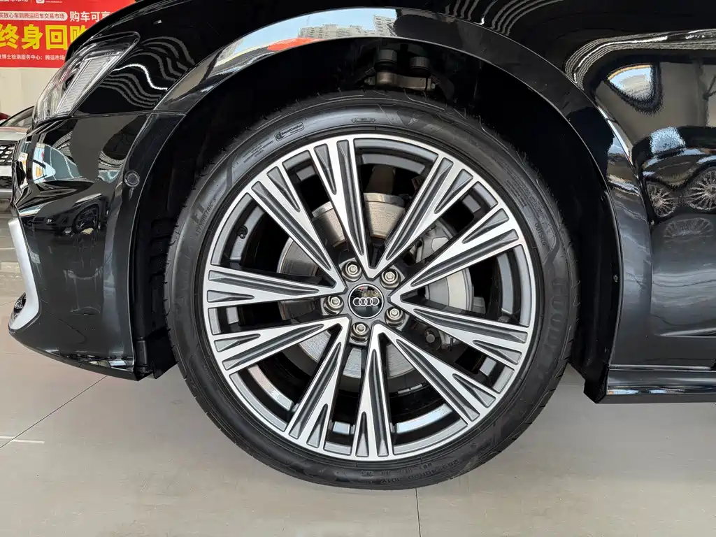 Audi A6L — миниатюра 24