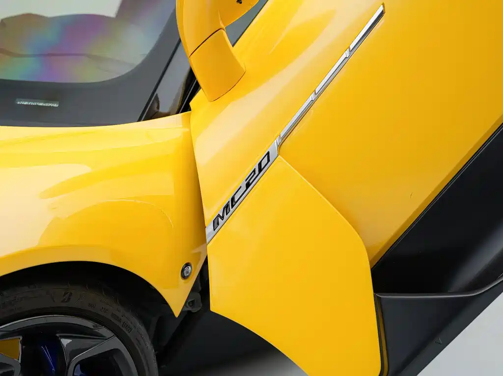 Maserati MC20 — миниатюра 11