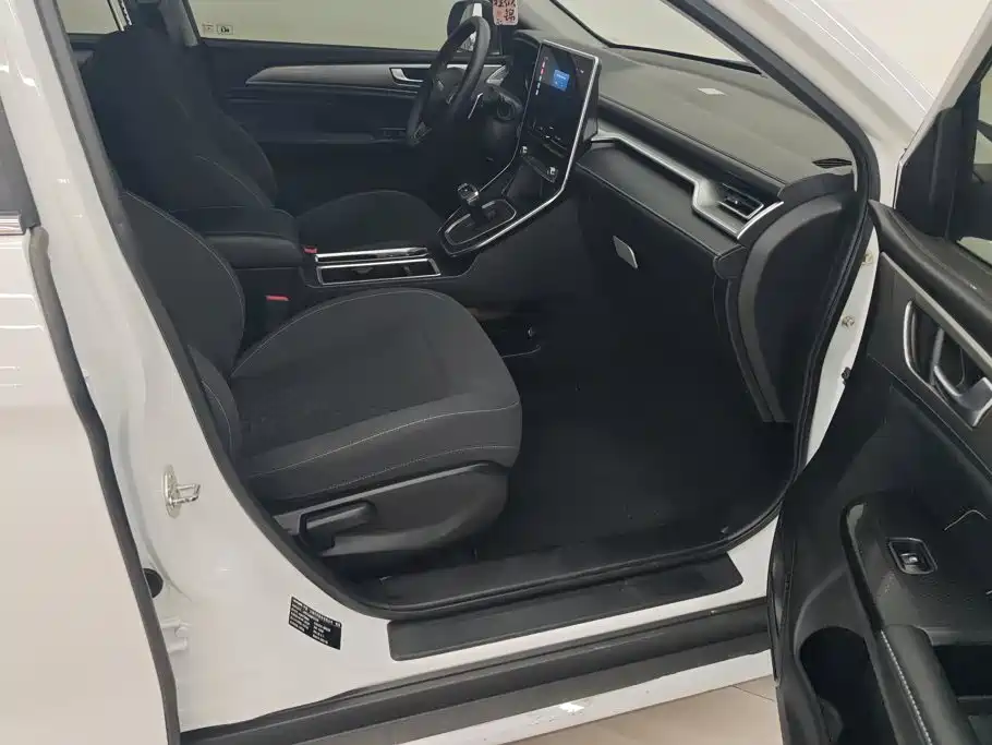 Haval M6 — миниатюра 8