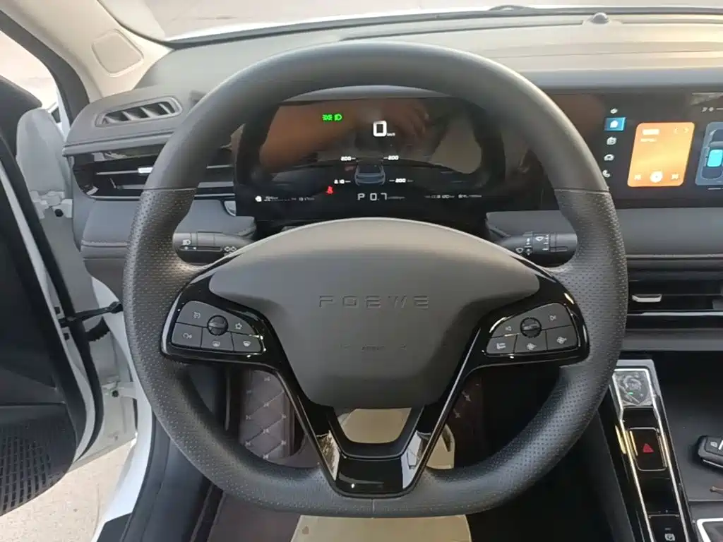 Roewe i5 — миниатюра 11