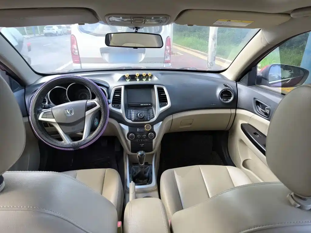 Changan Eado — миниатюра 10