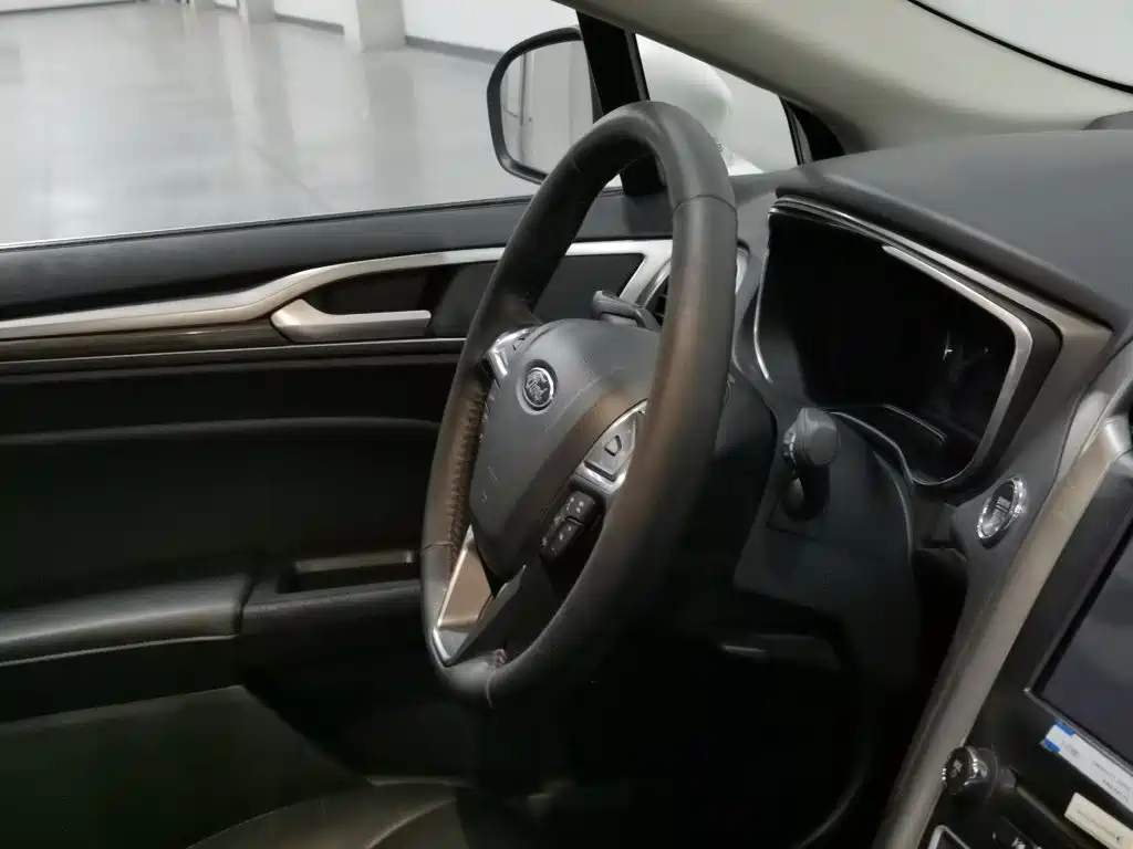 Ford Mondeo New Energy — миниатюра 22