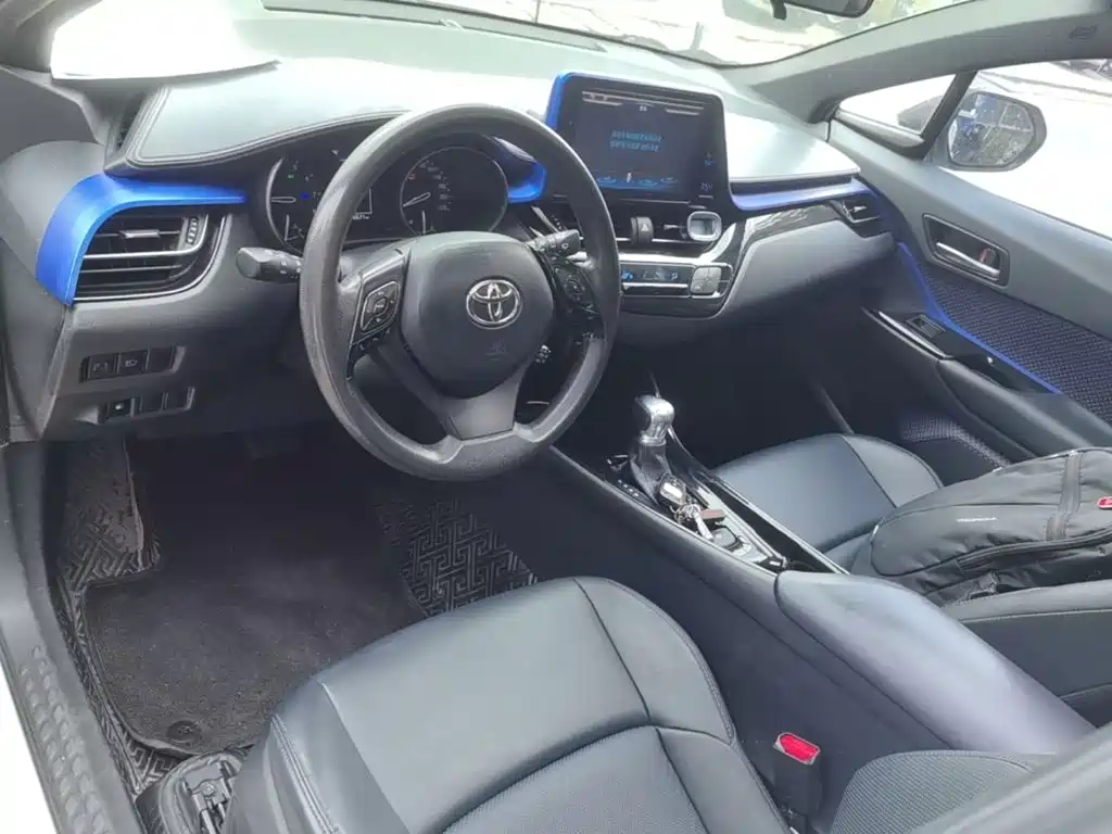 Toyota C-HR — миниатюра 10