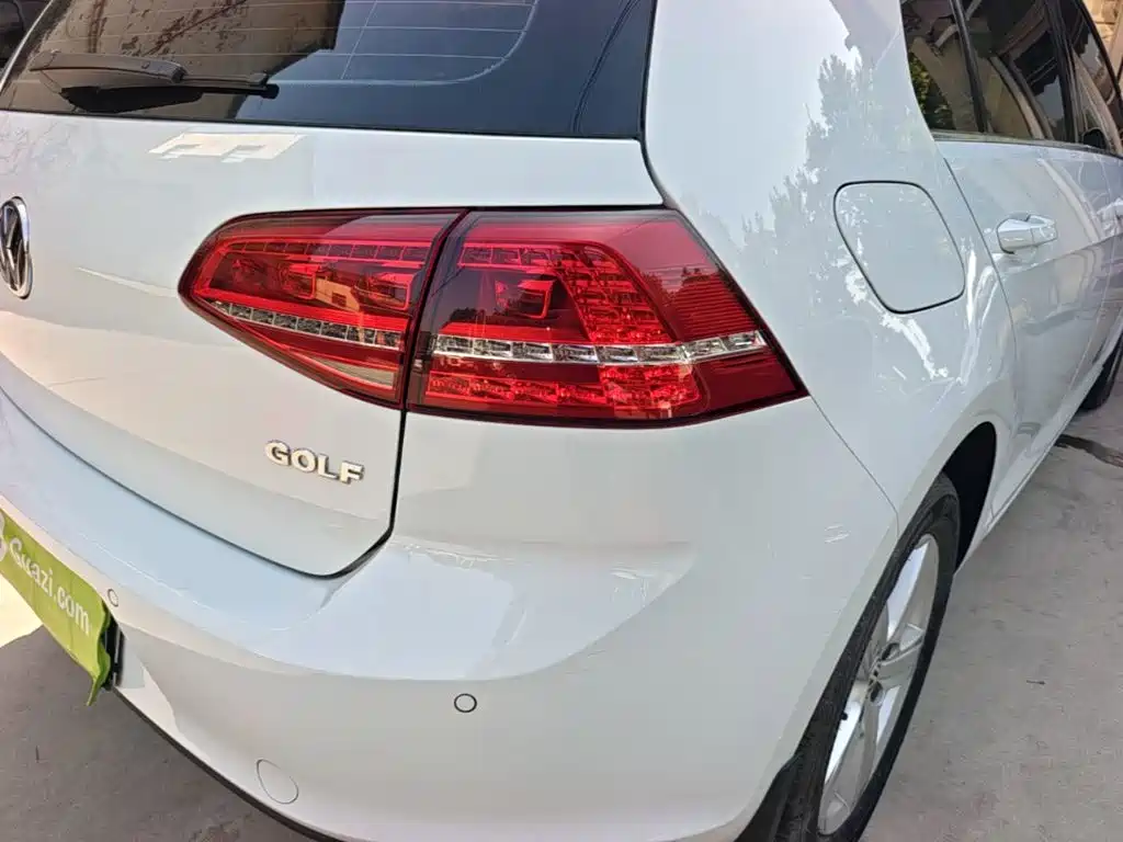 Volkswagen Golf — миниатюра 8