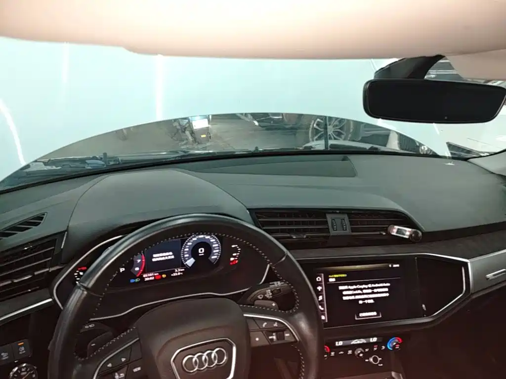Audi Q3 — миниатюра 10