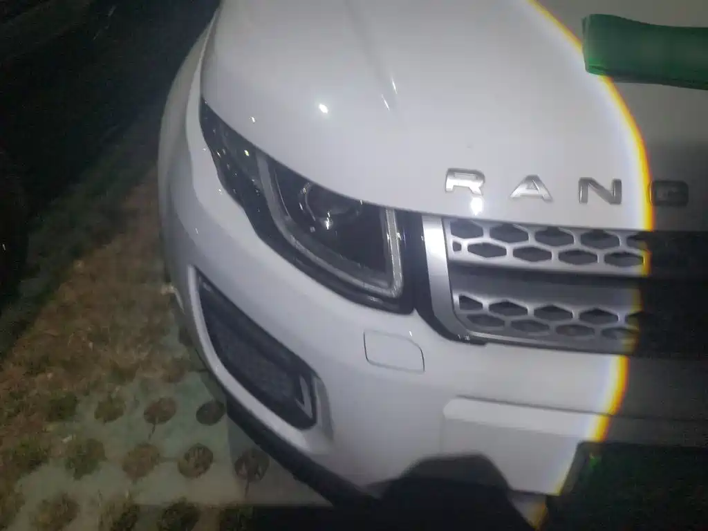 Land Rover Evoque — миниатюра 7