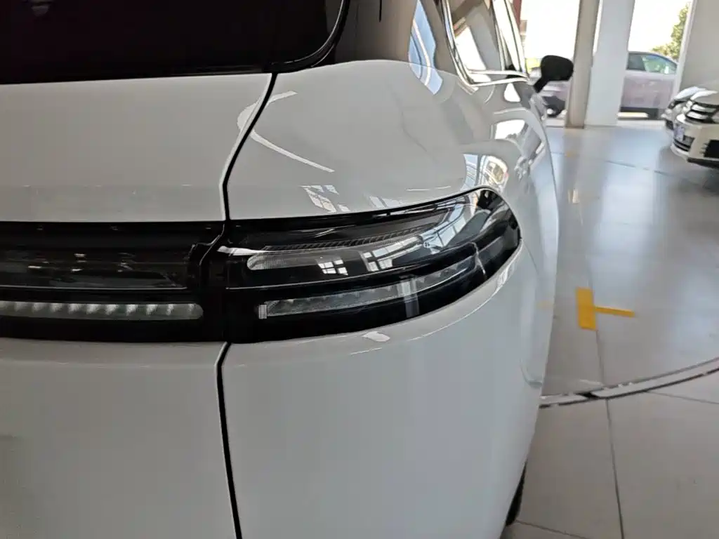 Leapmotor Leapmotor C16 — миниатюра 8