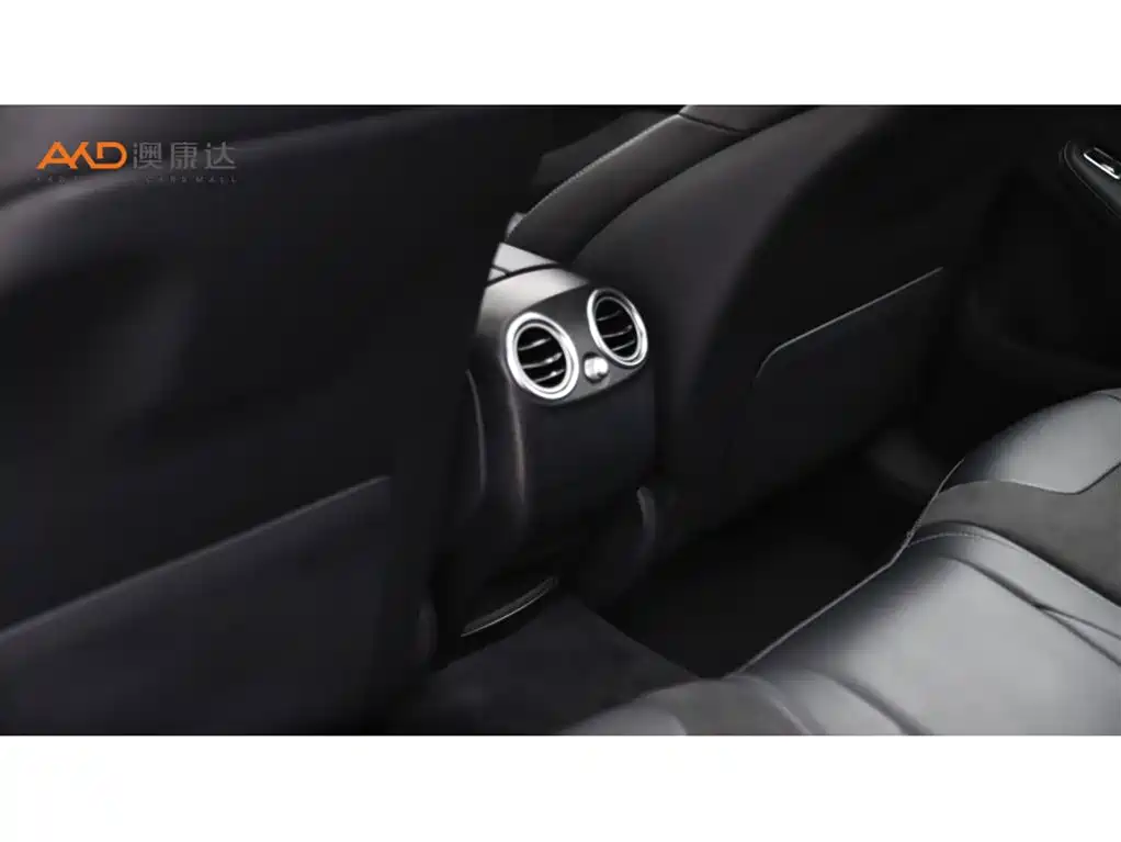 Mercedes-Benz GLC AMG — миниатюра 9