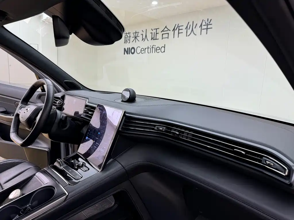 NIO ES8 — миниатюра 14