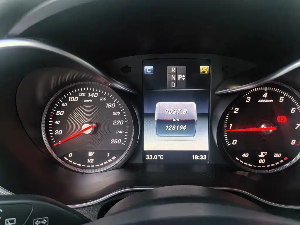 Mercedes-Benz GLC — миниатюра 11