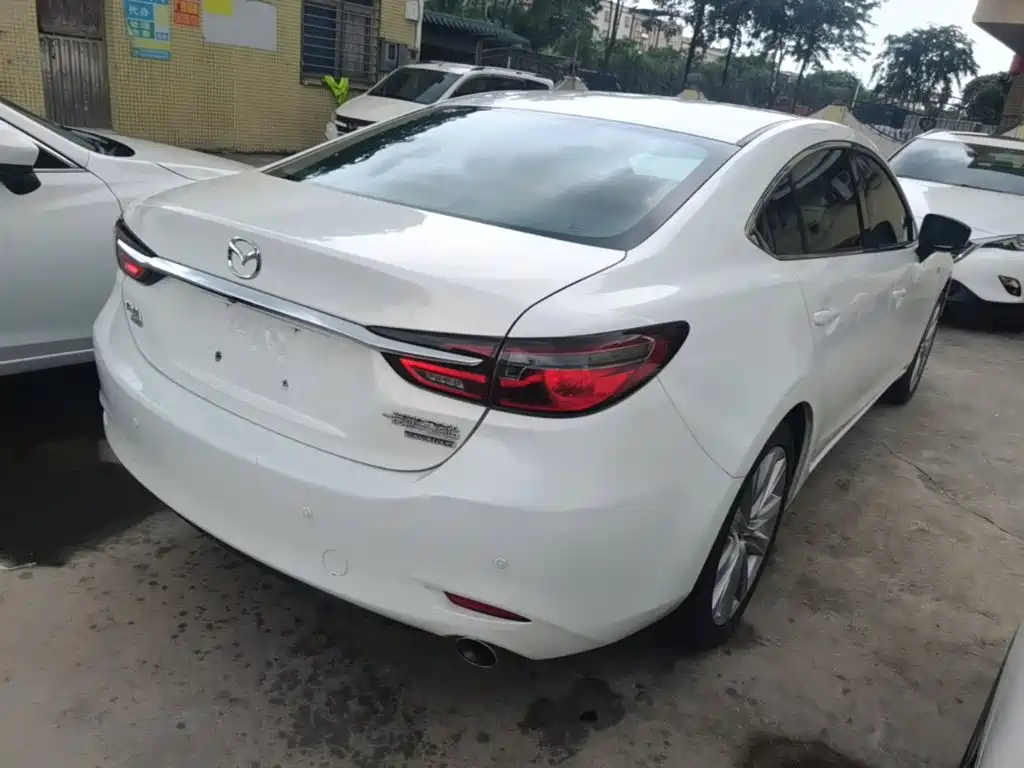 Mazda Atenza — миниатюра 7