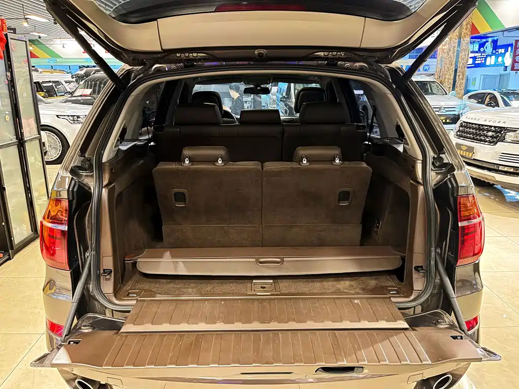 BMW X5 (Import) — миниатюра 7