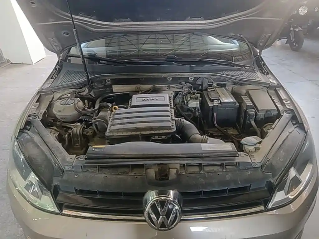 Volkswagen Golf — миниатюра 20
