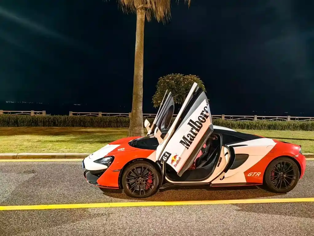 McLaren 570 — миниатюра 8