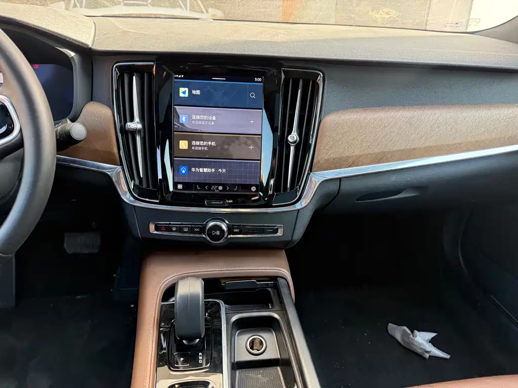Volvo S90 — миниатюра 11