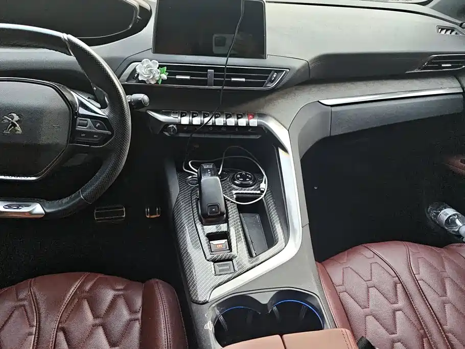 Peugeot 4008 — миниатюра 16
