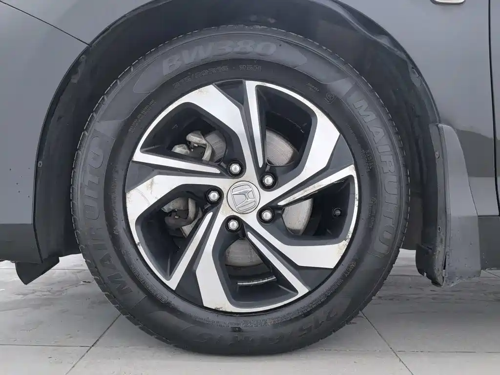 Honda Accord — миниатюра 17