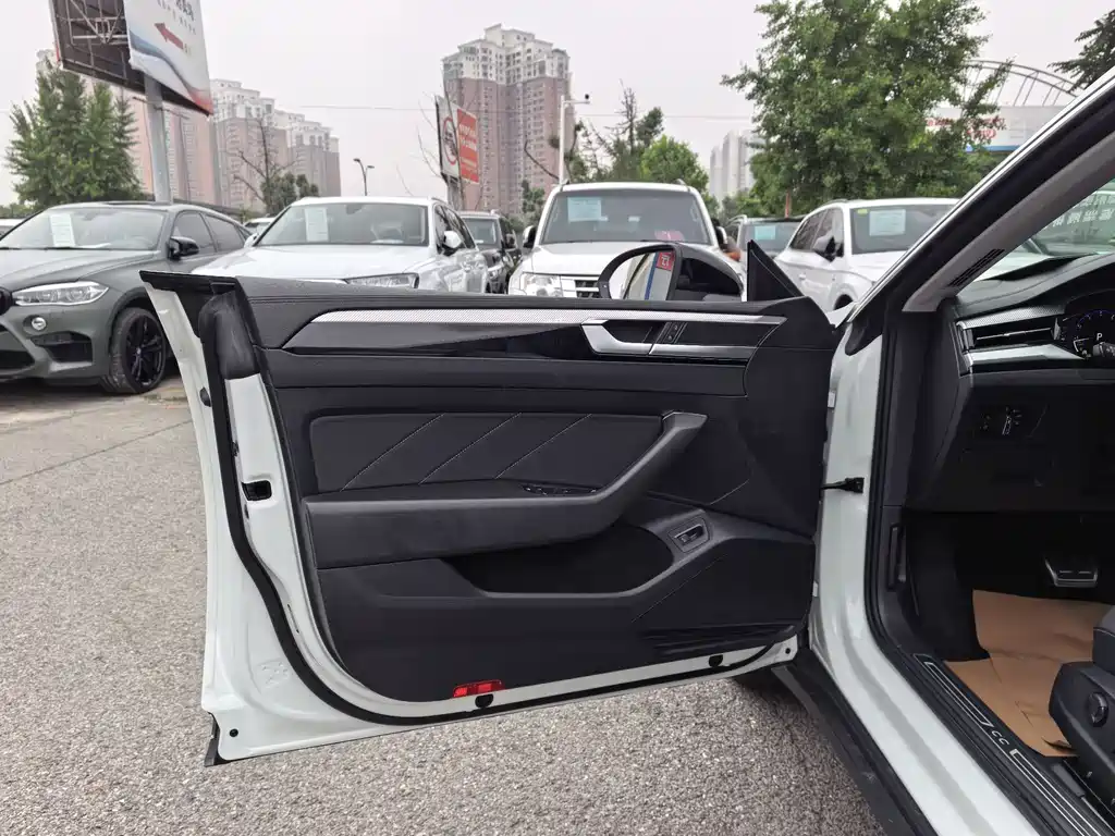 Volkswagen FAW - Passat CC CC 2023 380TSI