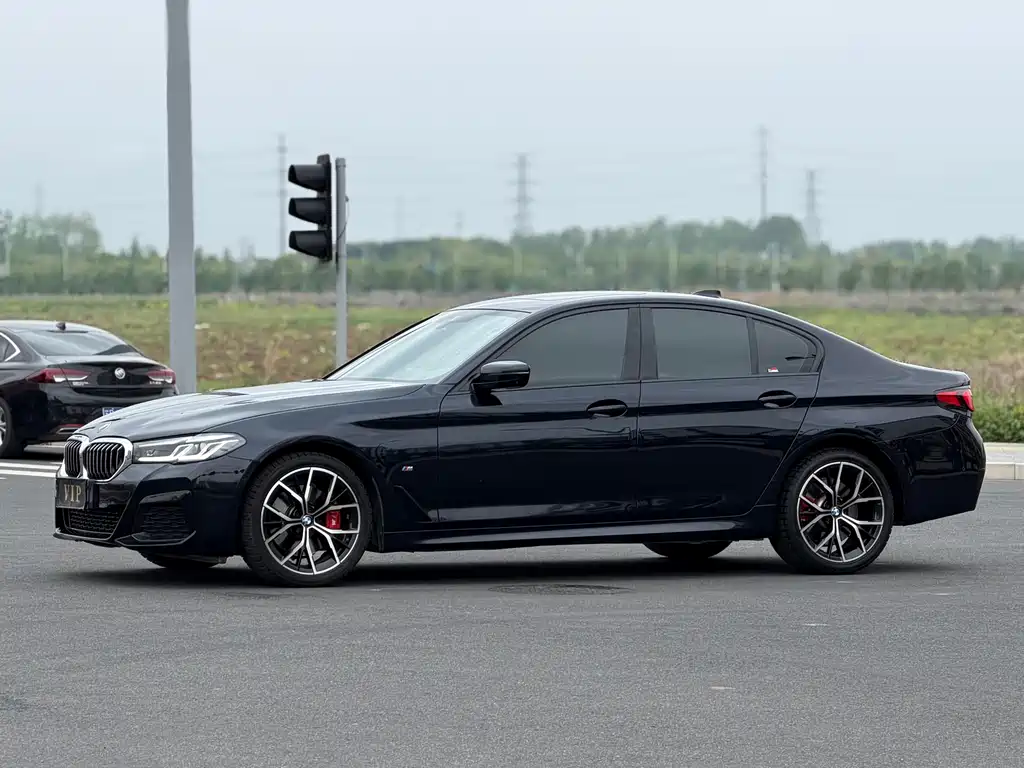 BMW 5 Series (Import) 2022