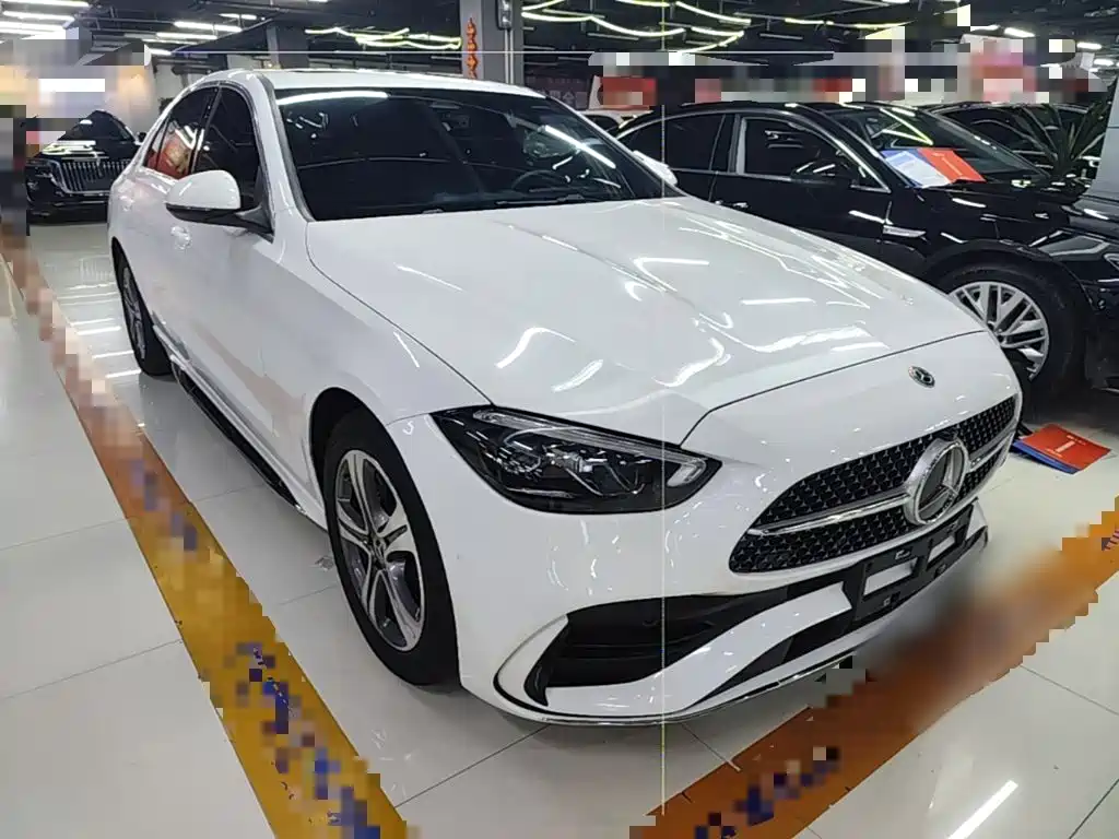 Mercedes-Benz C-Class — миниатюра 4