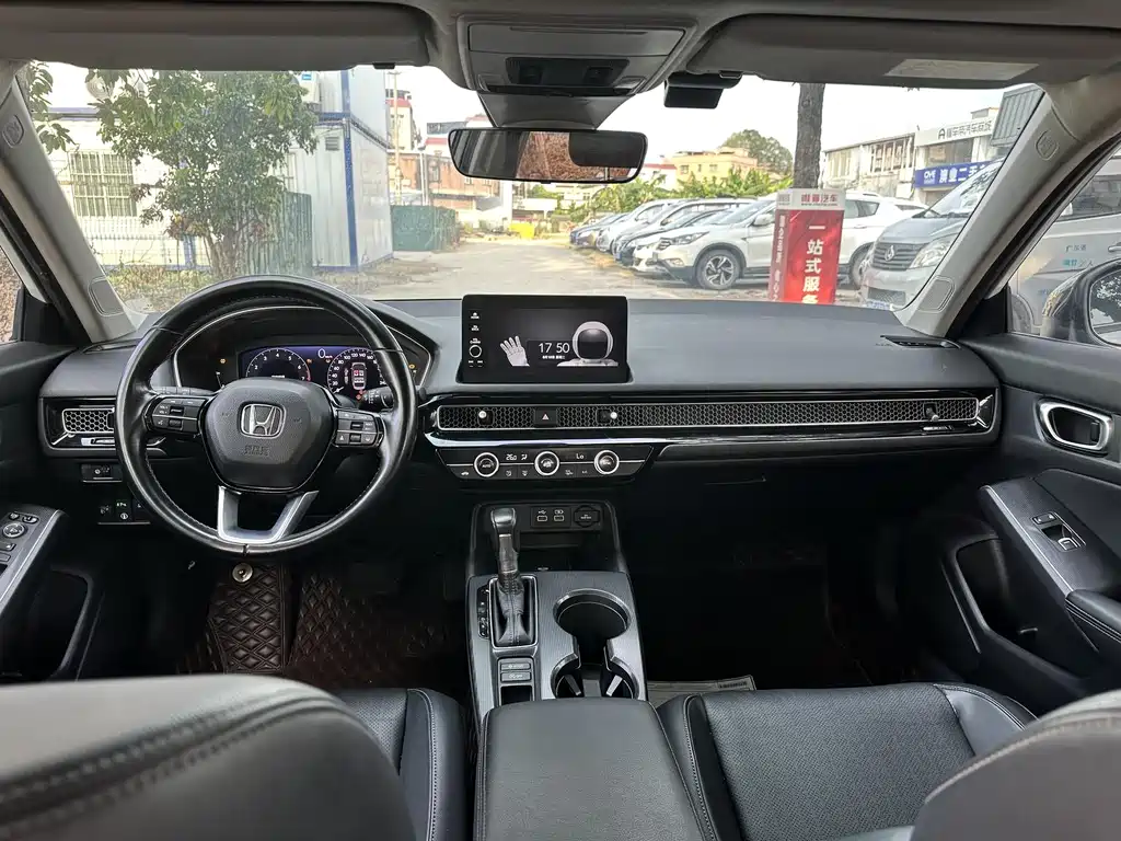 Honda Civic — миниатюра 9