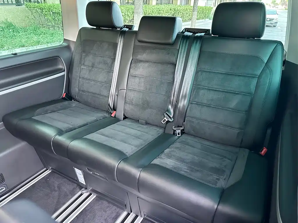 Volkswagen Multivan — миниатюра 13