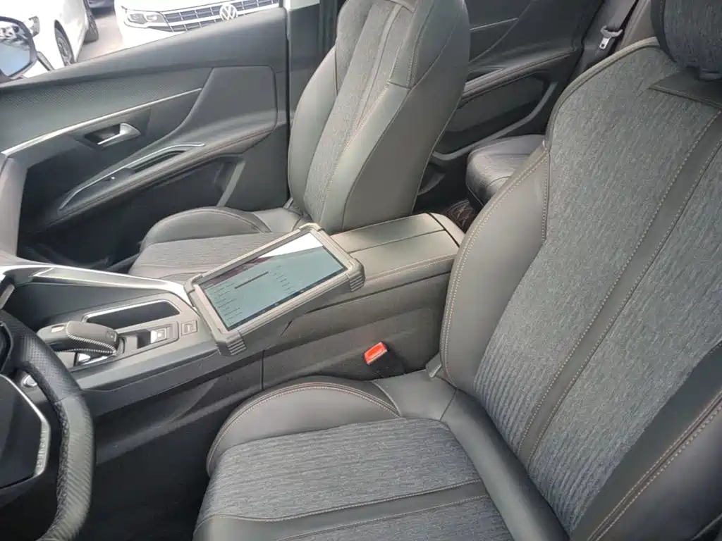 Peugeot 4008 — миниатюра 15