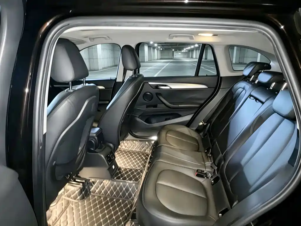 BMW X1 — миниатюра 8