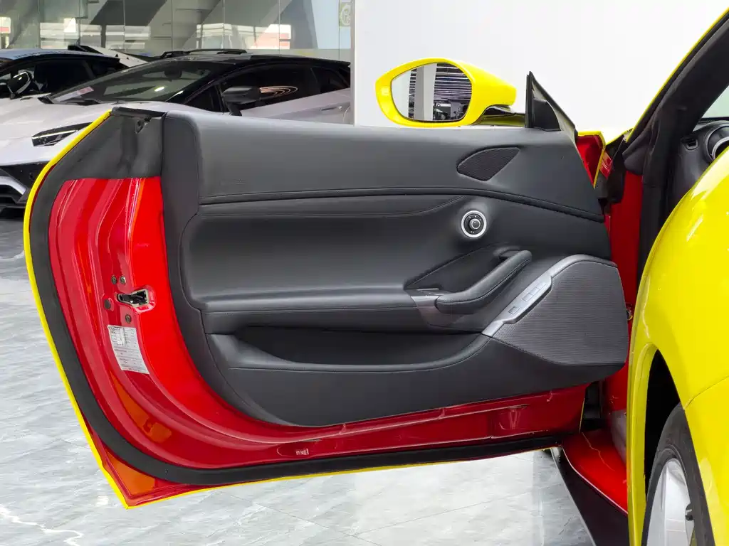 Ferrari Portofino — миниатюра 12