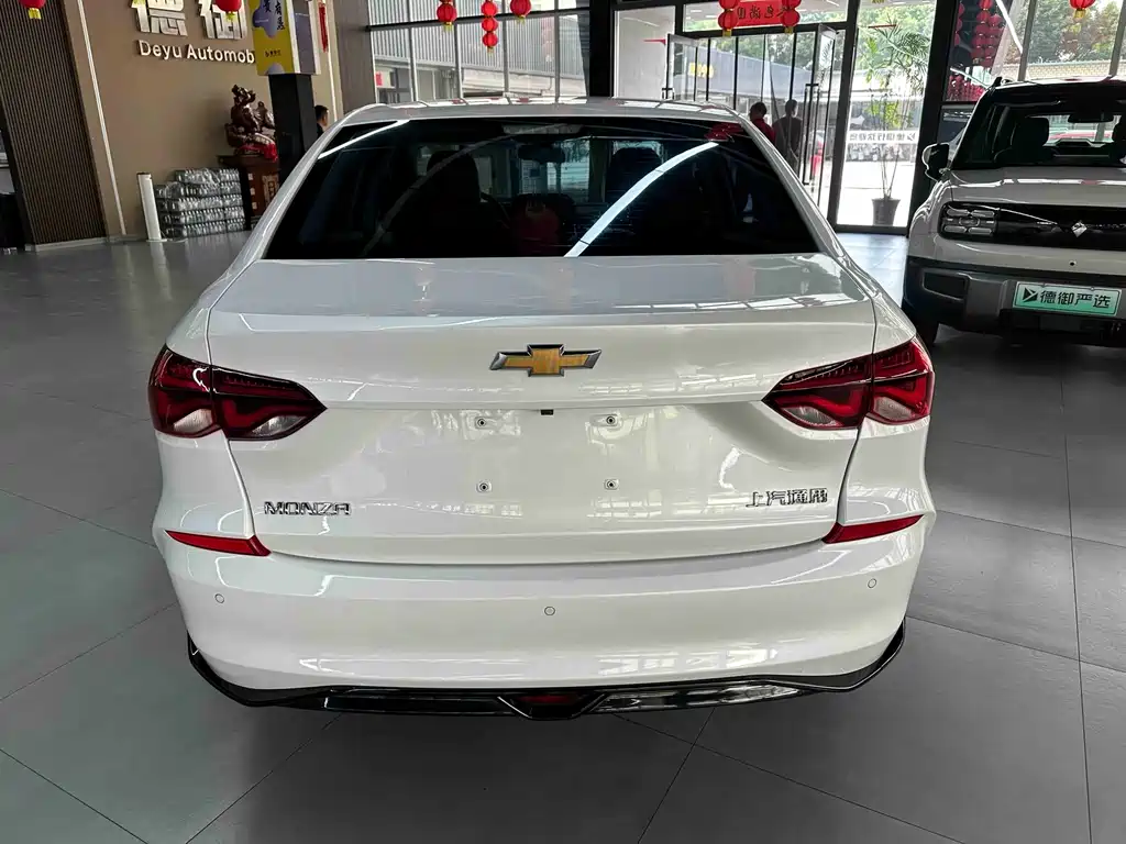 Chevrolet Monza — миниатюра 11