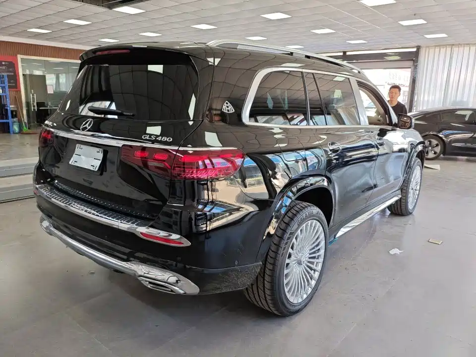 Mercedes-Benz GLS — миниатюра 8