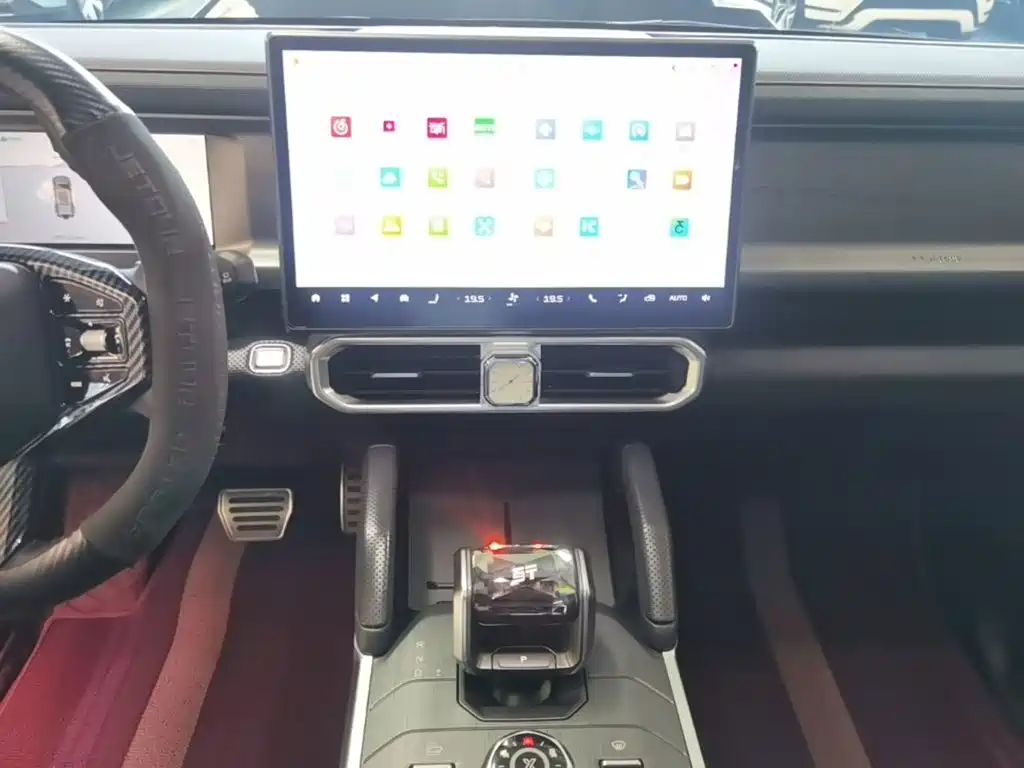 Jetour Traveller — миниатюра 13