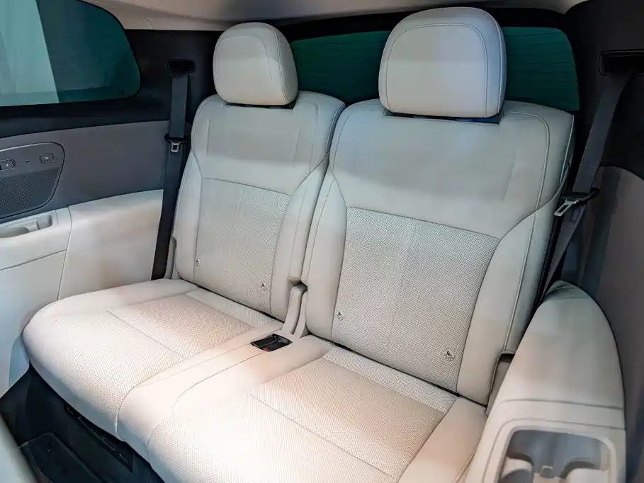 Li Auto Li i8 — миниатюра 18