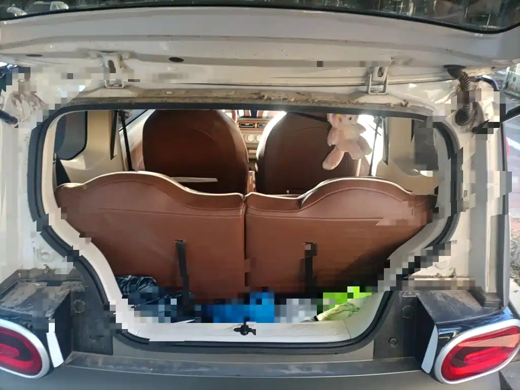 Wuling MINIEV — миниатюра 15