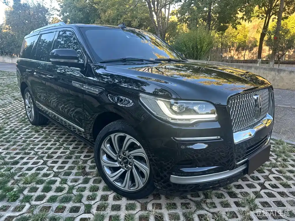 Lincoln Navigator — миниатюра 2