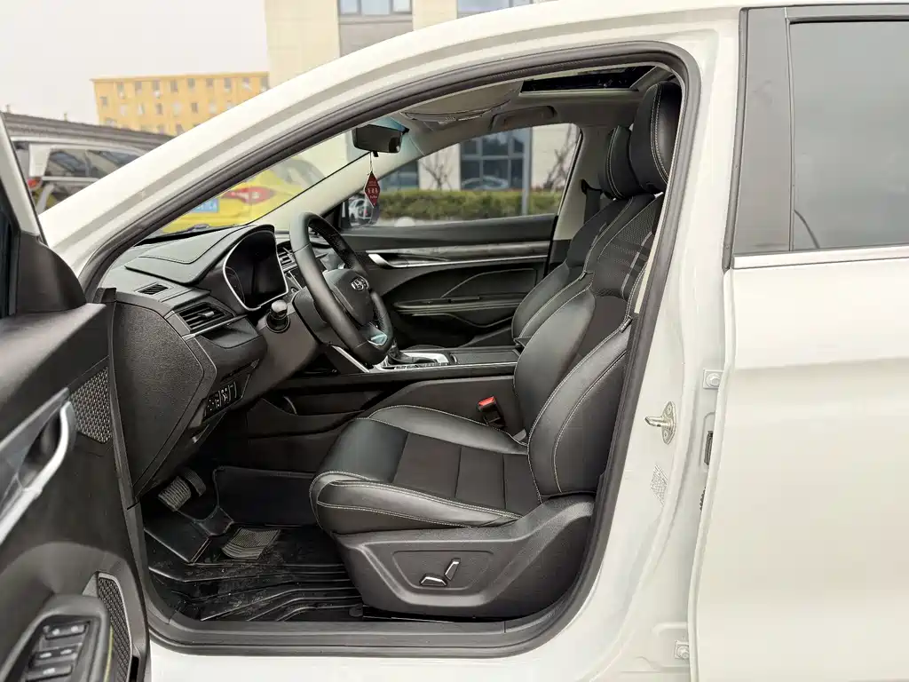 Geely Binrui — миниатюра 5