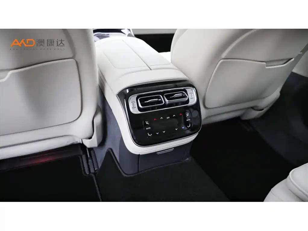 Mercedes-Benz S-Class — миниатюра 9