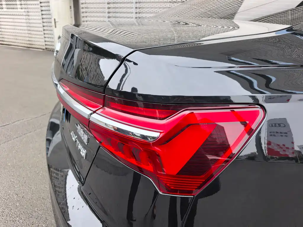 Audi A6L 2021 40 TFSI Luxury