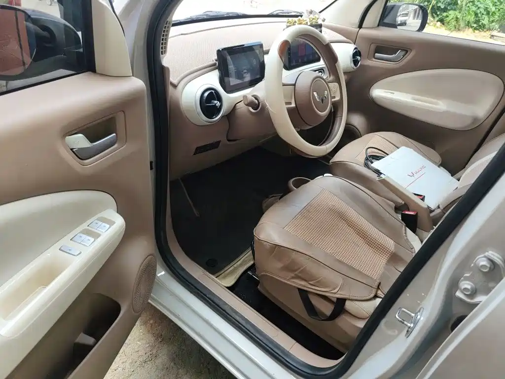Wuling MINIEV — миниатюра 13