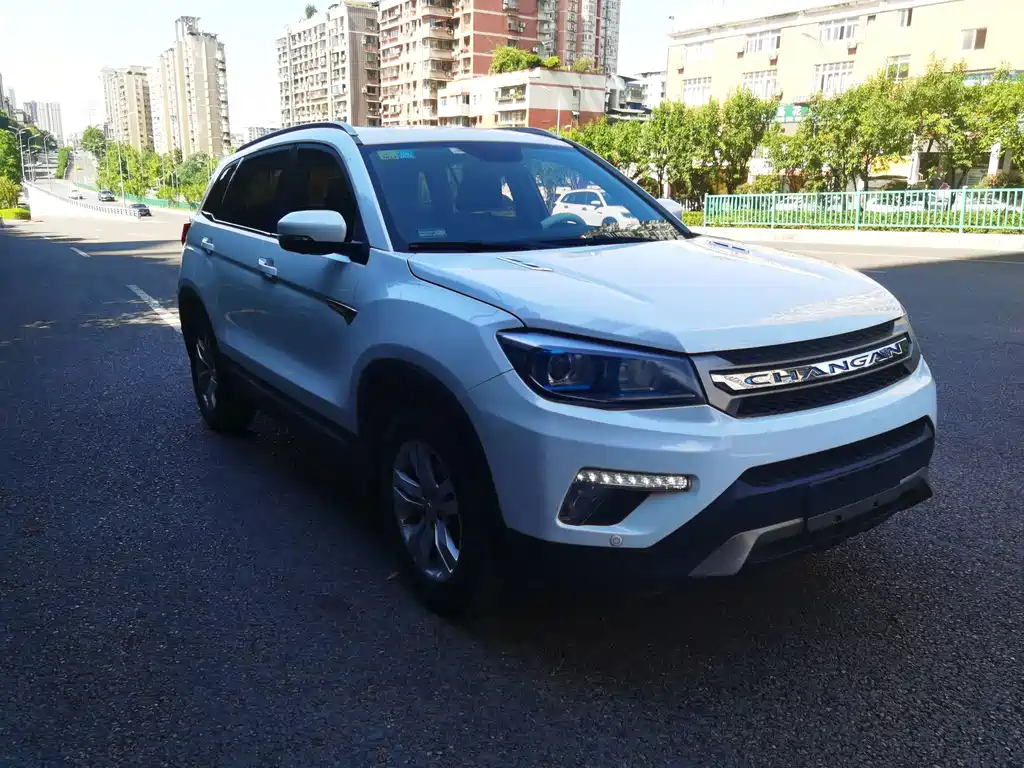 Changan CS75 — миниатюра 3