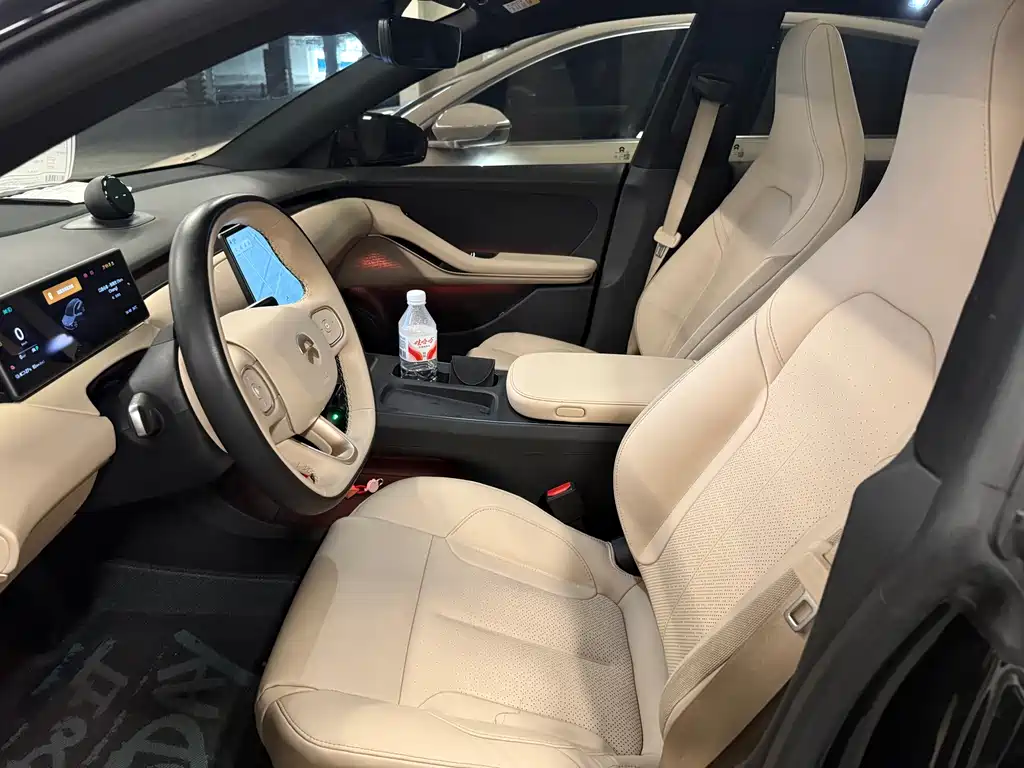 NIO ET5T — миниатюра 4